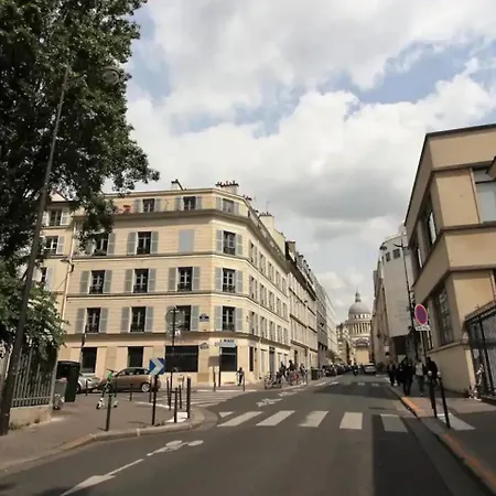 5 Au Dernier étage Appartamento *